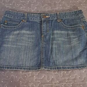 Aeropostale jean mini skirt size 7/8